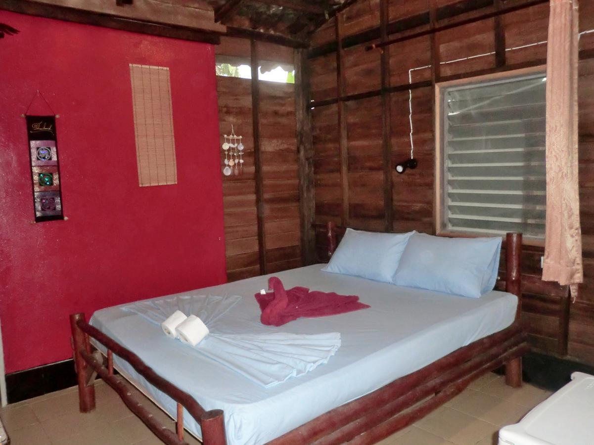 Hans Strand Bungalows Ko Lanta Esterno foto