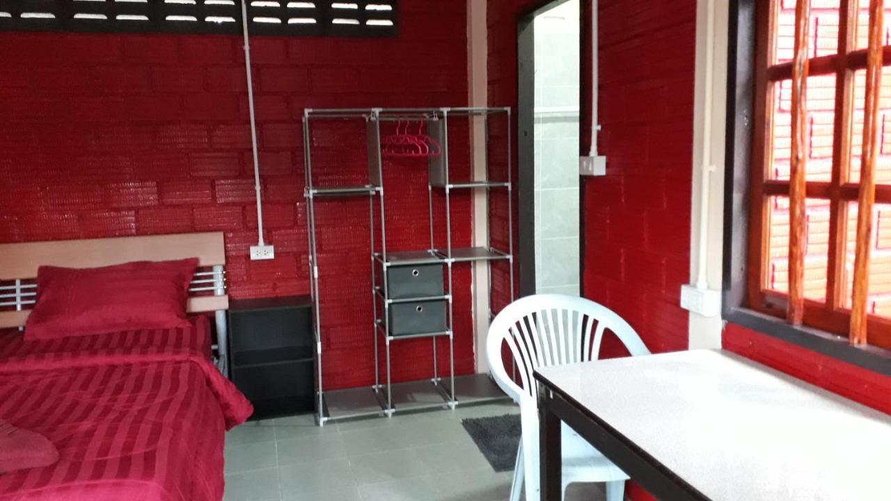Hans Strand Bungalows Ko Lanta Esterno foto